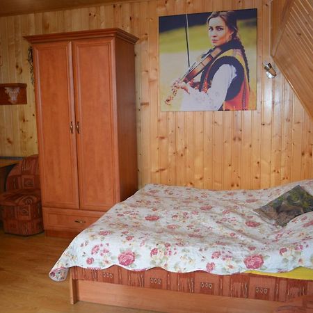 Gorolik U Kwietniow-Centrum Bukowiny- Mozliwosc Wyzywienia Bukowina Tatrzańska Buitenkant foto